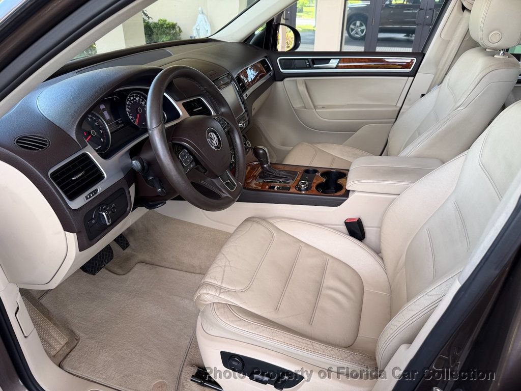 Used 2012 Volkswagen Touareg VR6 AWD/4WD image 33