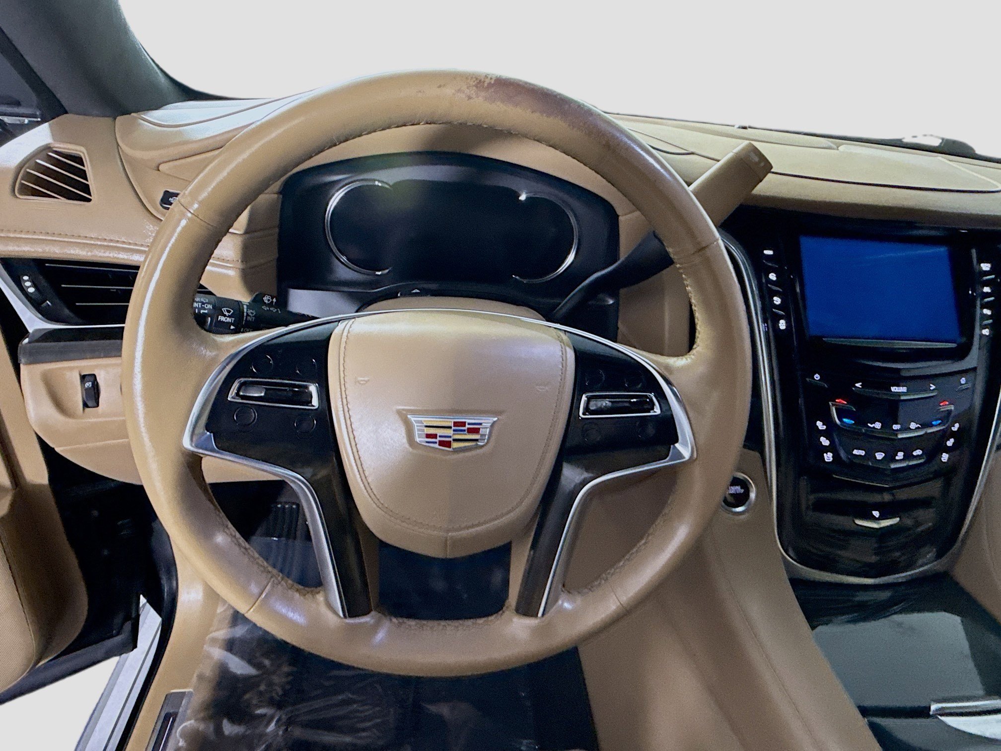 Used 2020 Cadillac Escalade Platinum image 13