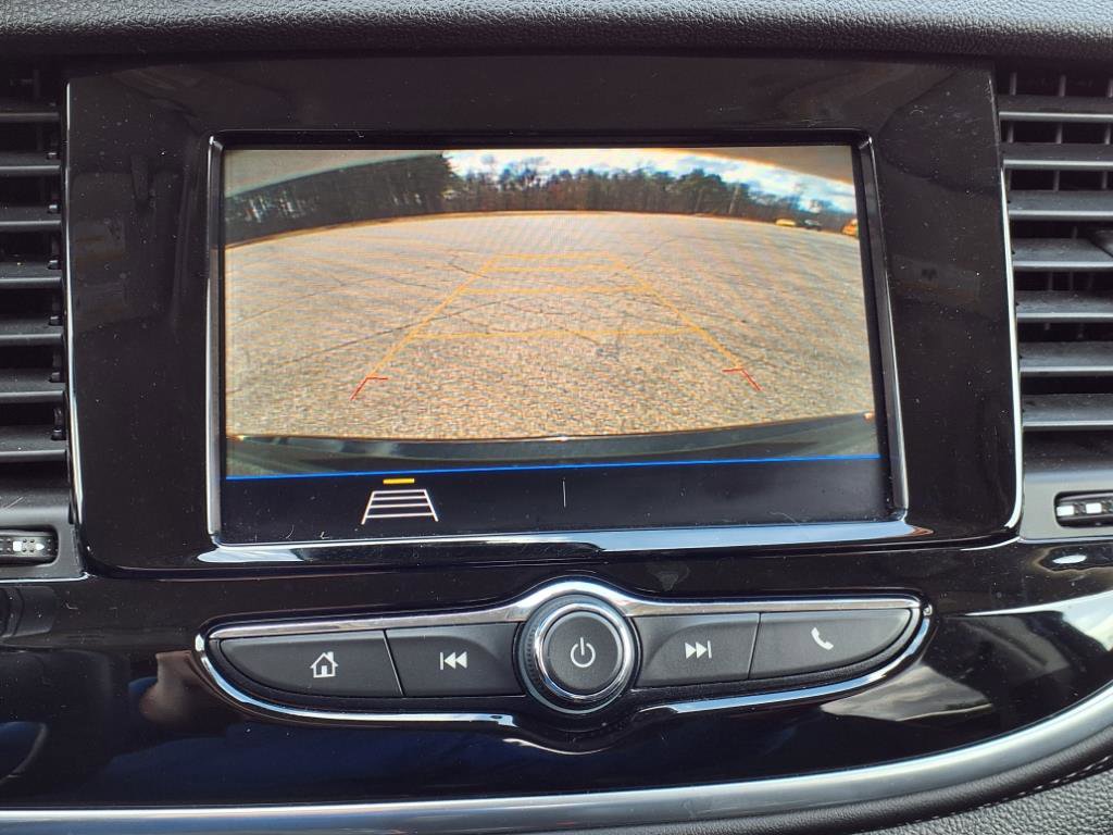 Used 2022 Buick Encore Preferred w/ Safety Package image 11
