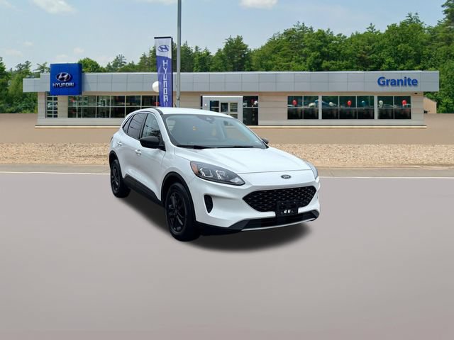 Used 2022 Ford Escape SE w/ Convenience Package AWD/4WD image 6