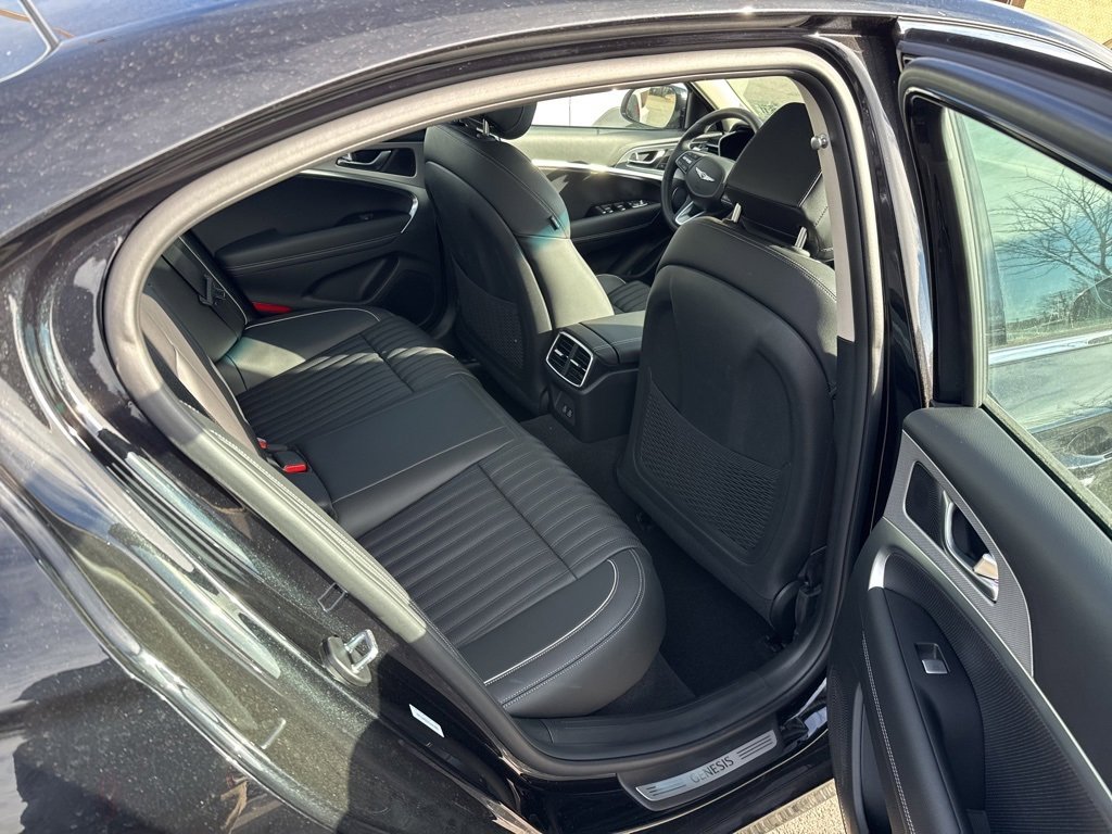 Used 2026 Genesis G70 2.5T Prestige image 13