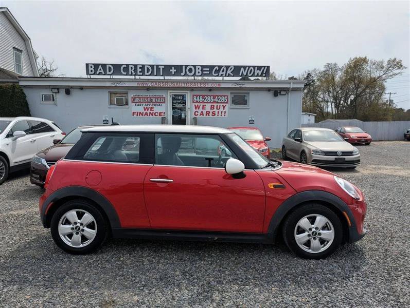 Used 2015 MINI Cooper 2-Door Hardtop FWD image 4