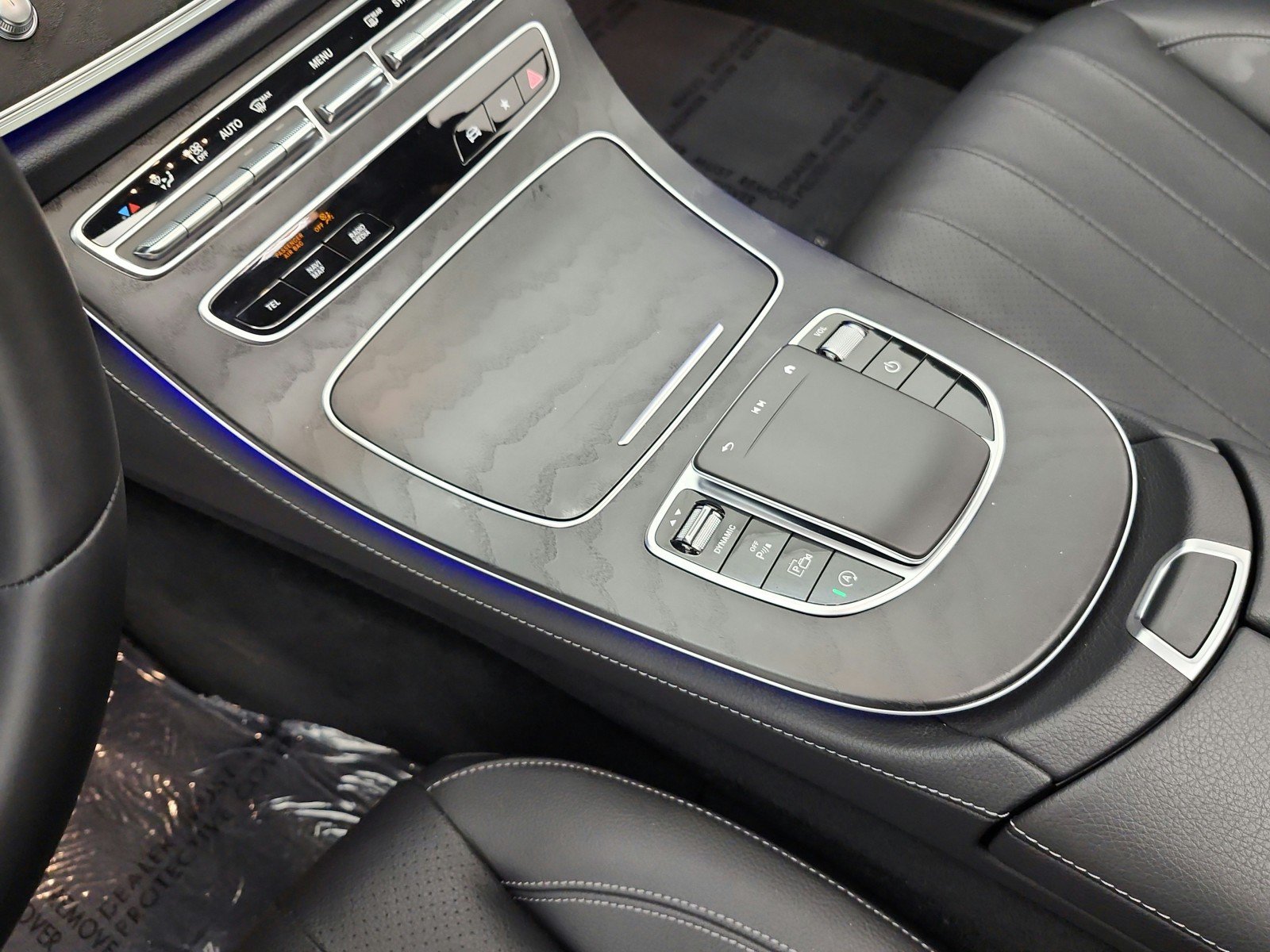 Used 2022 Mercedes-Benz E 350 Sedan image 11
