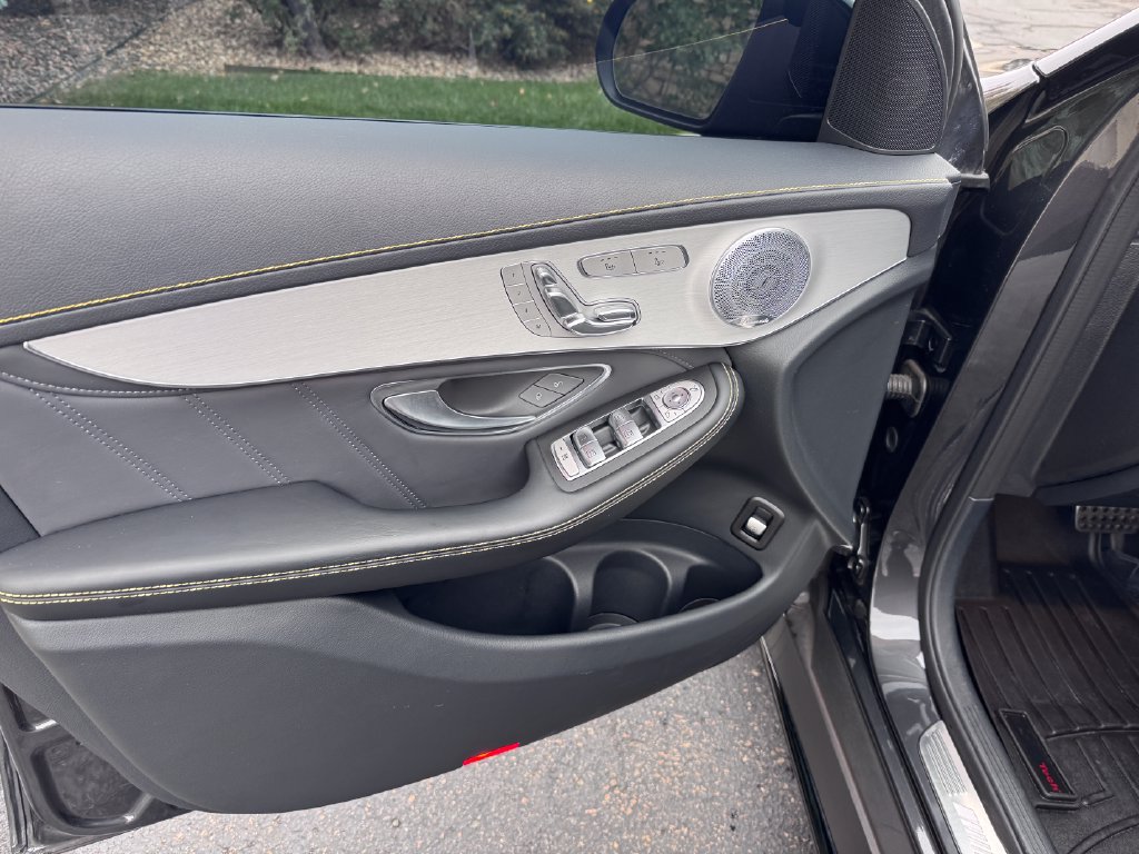 Used 2020 Mercedes-Benz GLC 63 AMG 4MATIC image 19