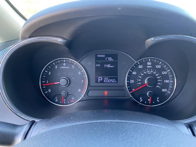Used 2016 Kia Forte LX FWD image 29