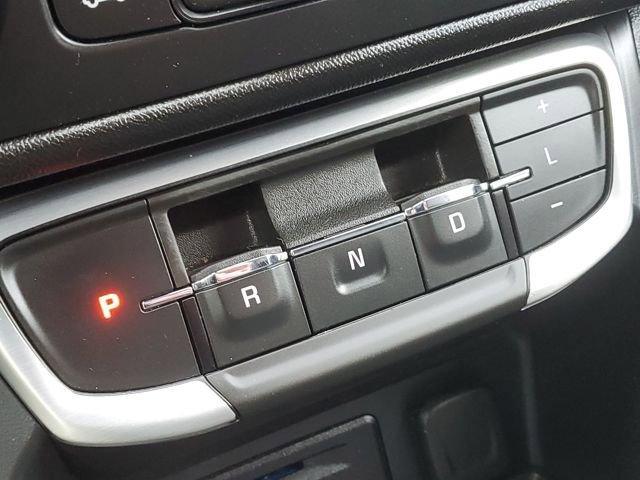 Used 2023 GMC Terrain SLT image 20