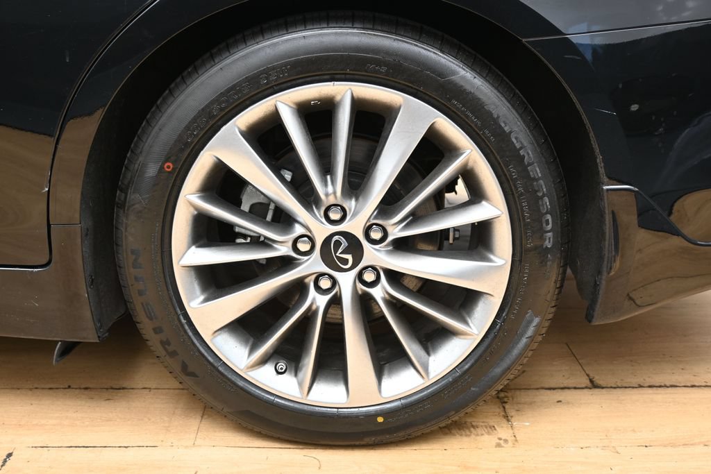 Used 2022 INFINITI Q50 Luxe w/ Cargo Package RWD image 10