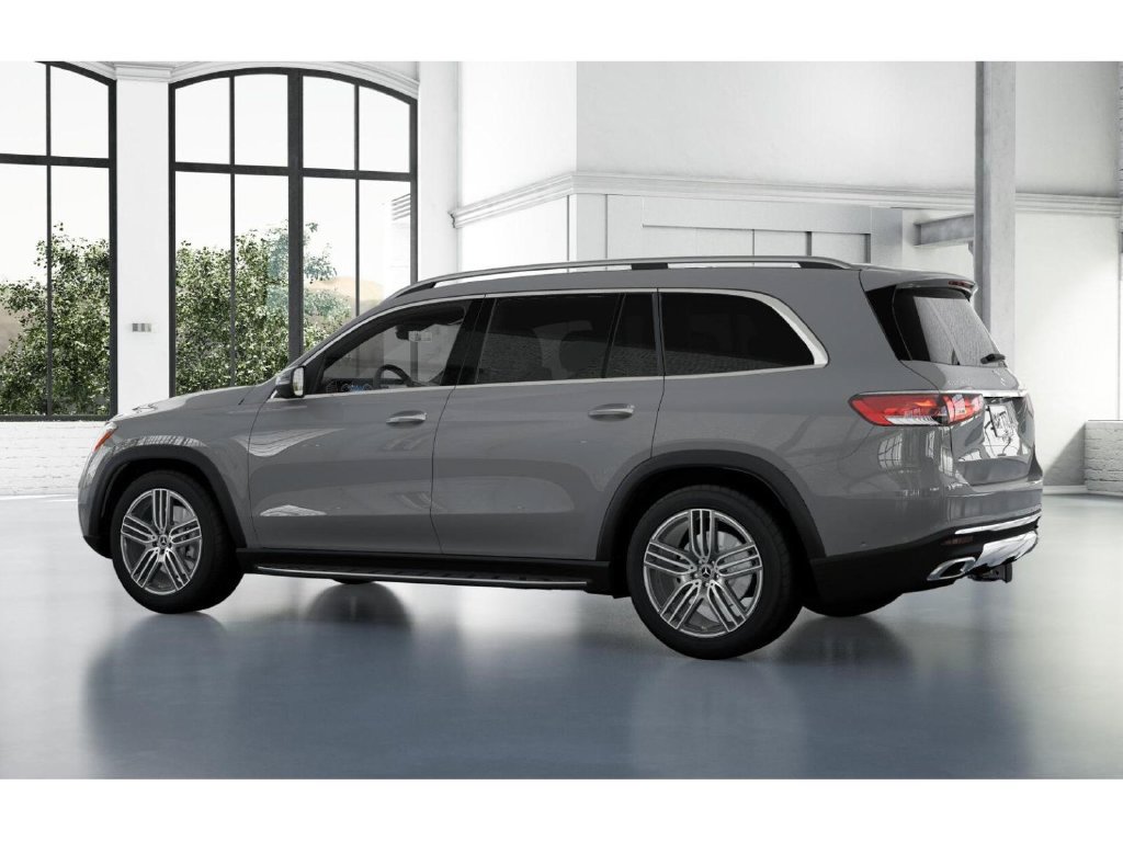 Certified 2026 Mercedes-Benz GLS 450 4MATIC image 31
