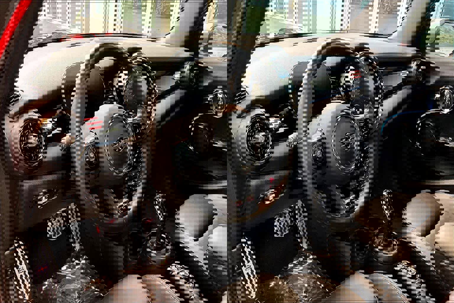 Used 2023 MINI Cooper S image 17