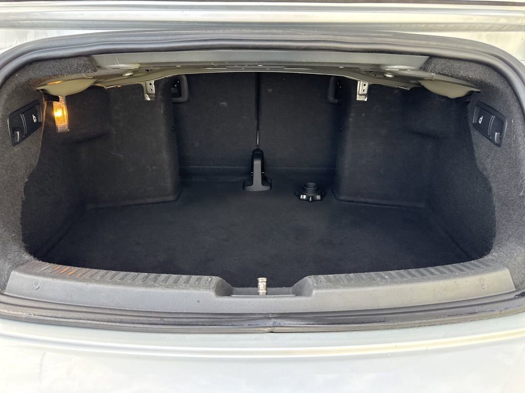 Used 2016 Volkswagen Beetle 1.8T S image 11