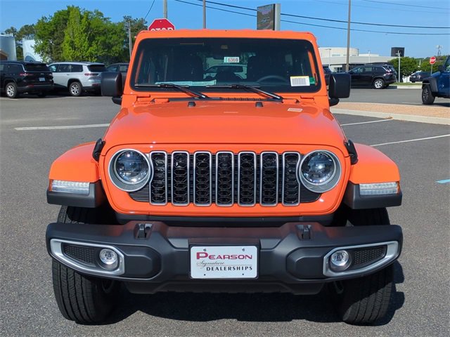 New 2025 Jeep Wrangler Sahara image 9
