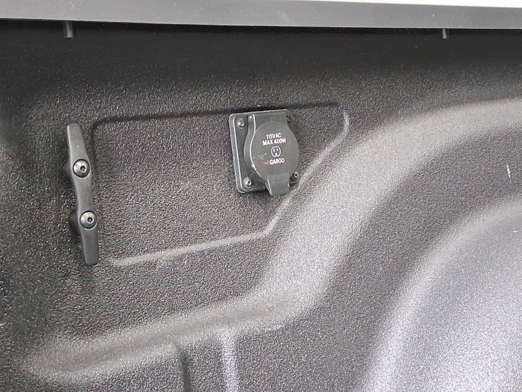 Used 2026 RAM 2500 Laramie AWD/4WD image 14
