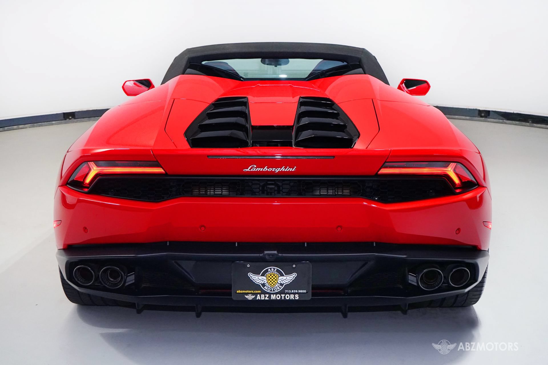 Used 2017 Lamborghini Huracan LP 610-4 AWD/4WD image 8