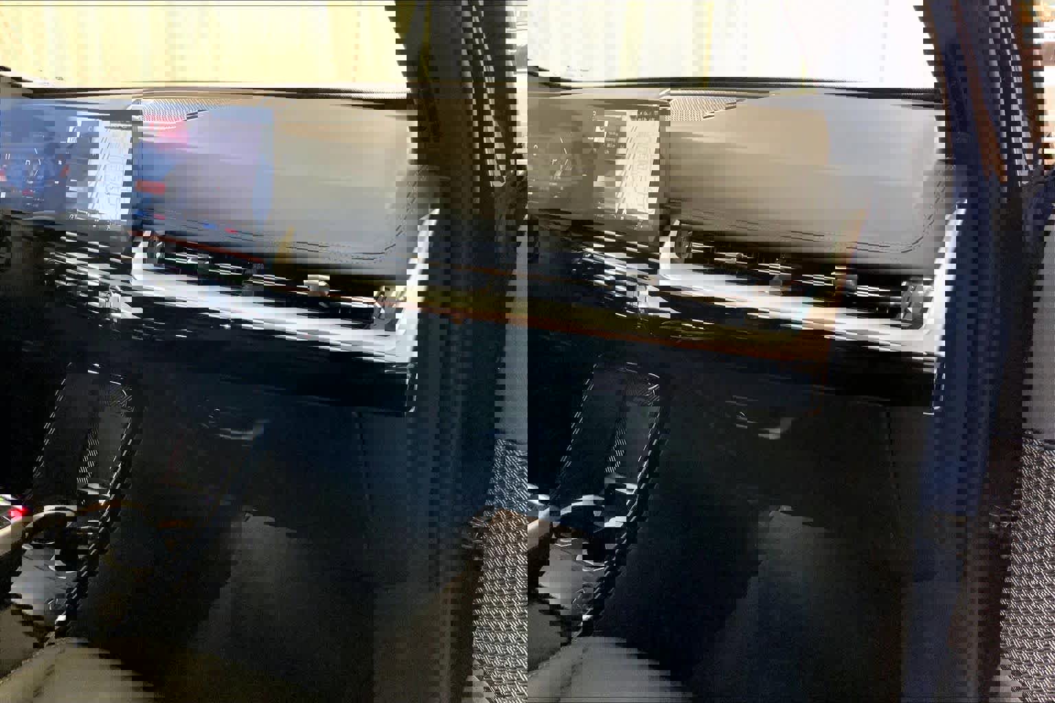 Used 2025 BMW X1 xDrive28i image 19