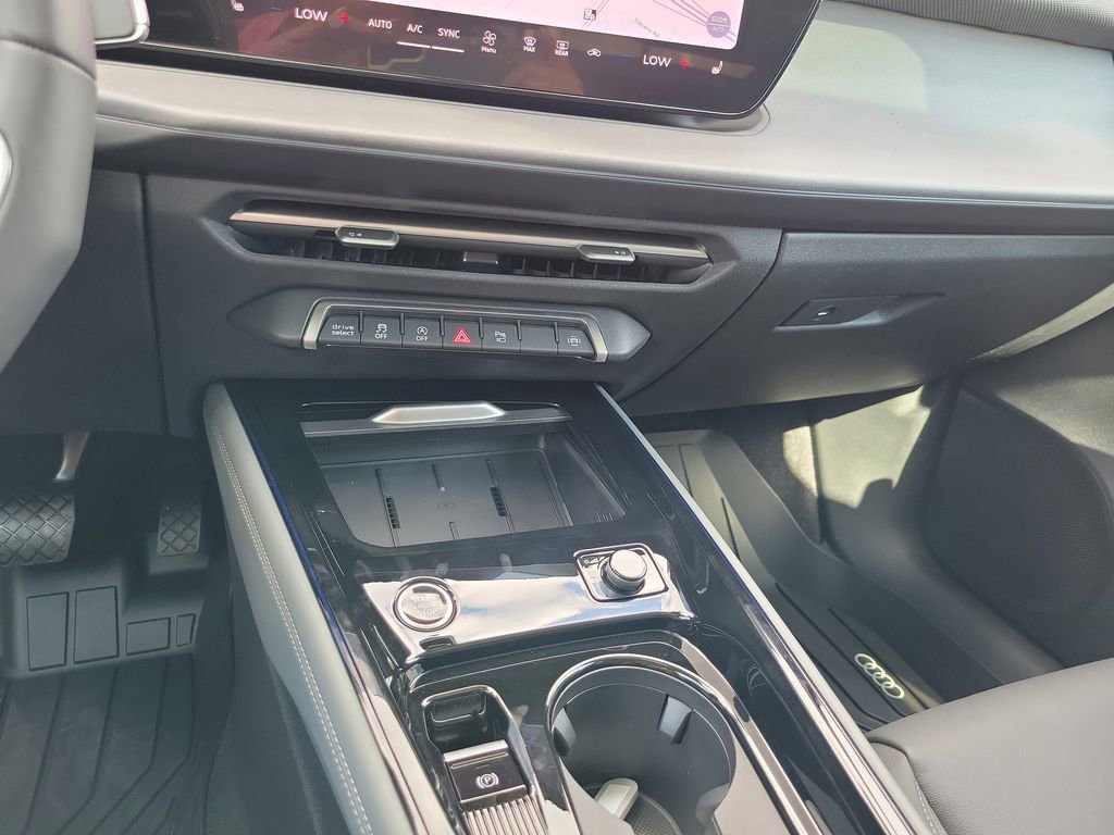 New 2026 Audi Q3 quattro 2.0T image 12