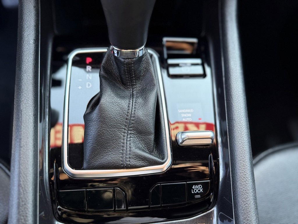 Used 2024 Jeep Compass Latitude image 26