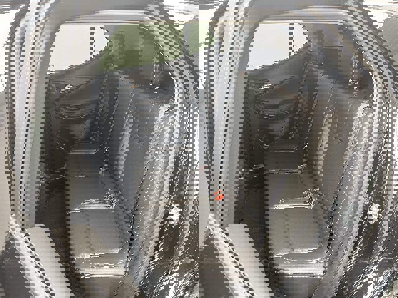 Used 2024 Buick Encore GX Sport Touring image 9