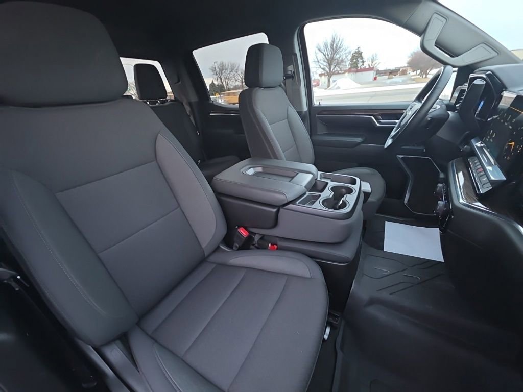 Used 2025 Chevrolet Silverado 1500 LT w/ Protection Package image 22