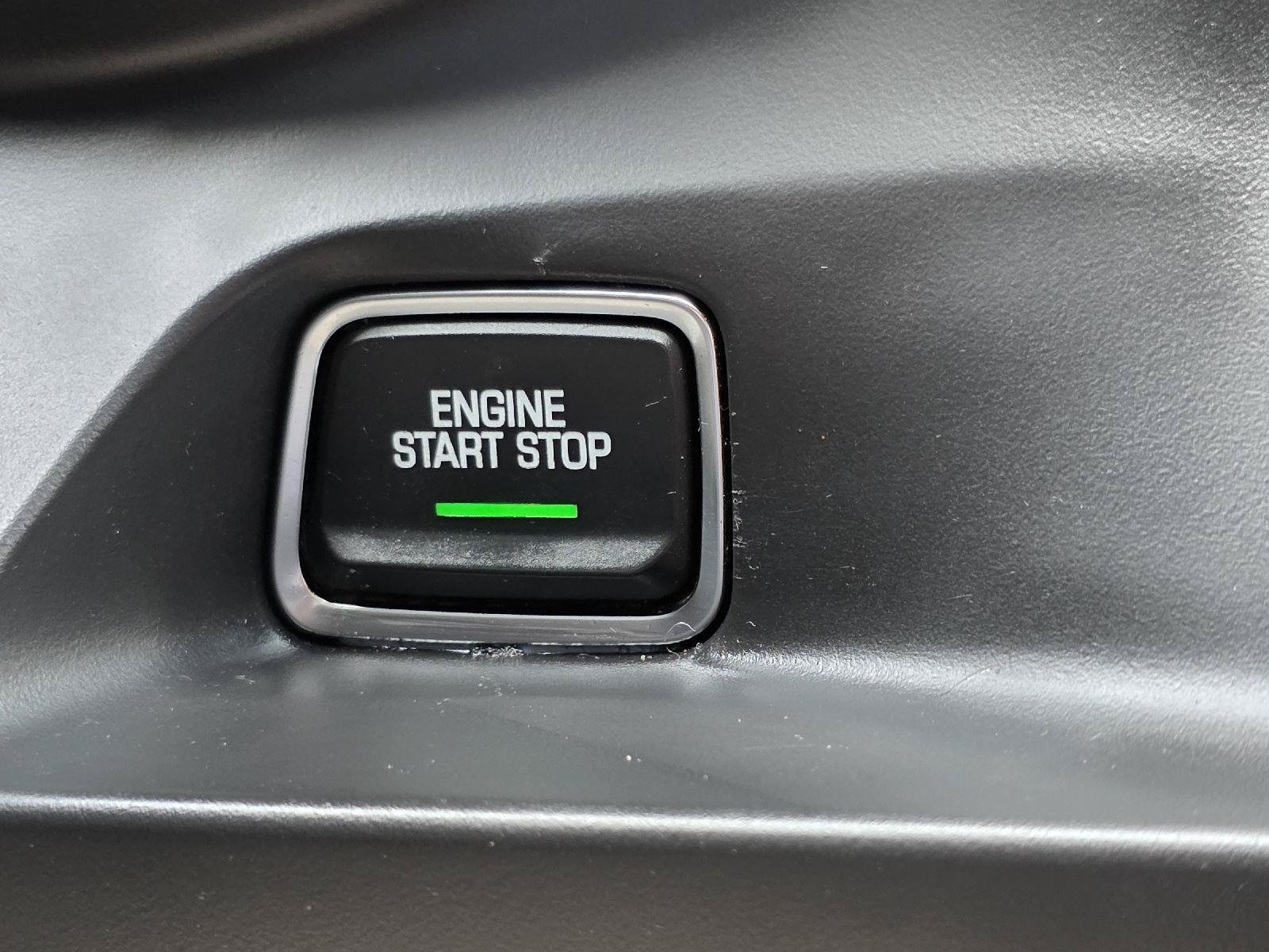 Used 2022 Chevrolet Camaro LT RWD image 15