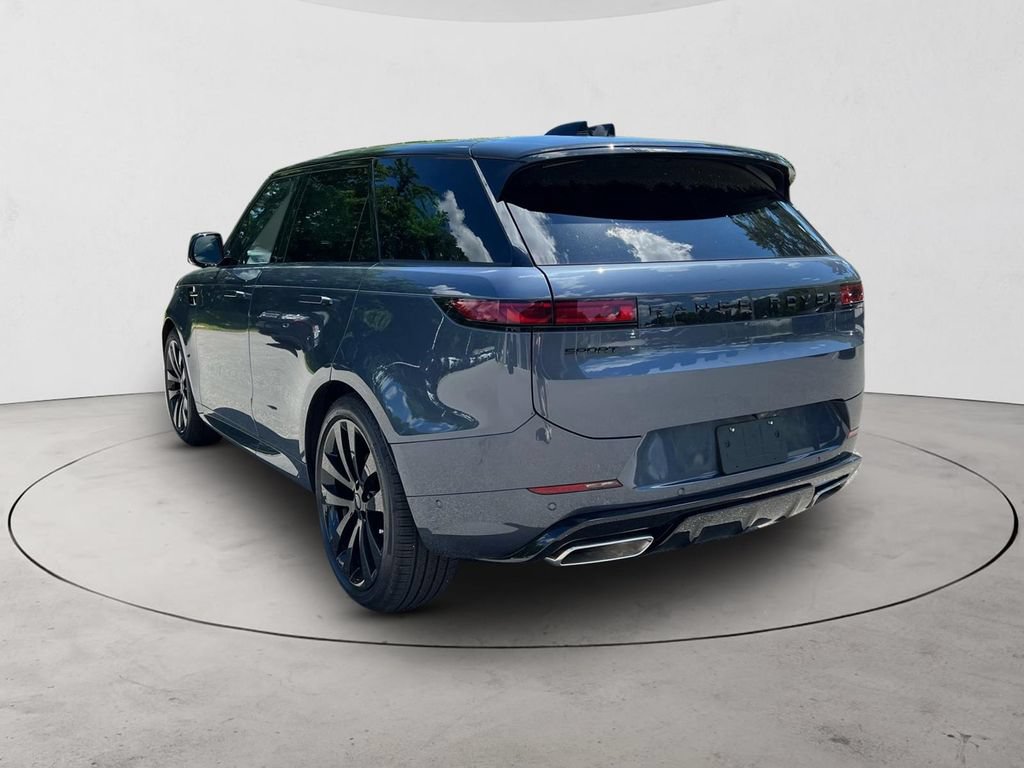 New 2026 Land Rover Range Rover Sport Dynamic SE AWD/4WD image 3