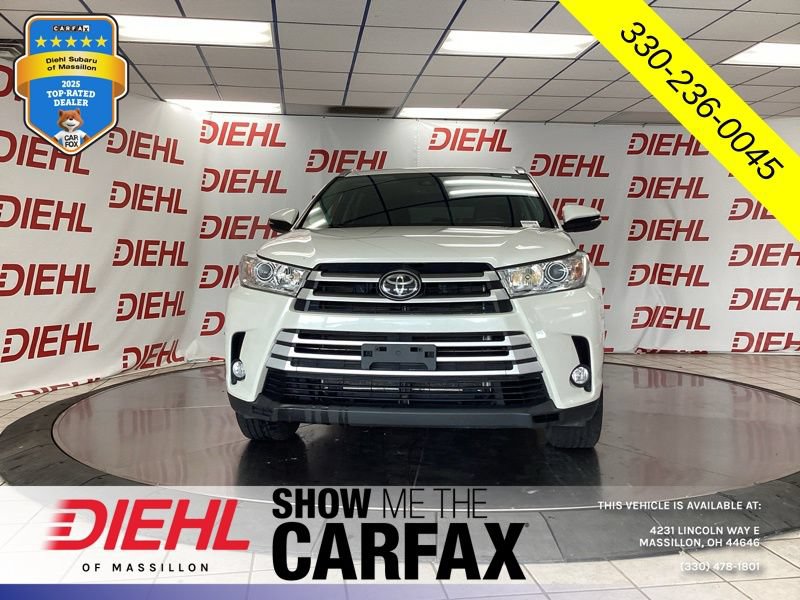 Used 2018 Toyota Highlander XLE AWD/4WD image 2
