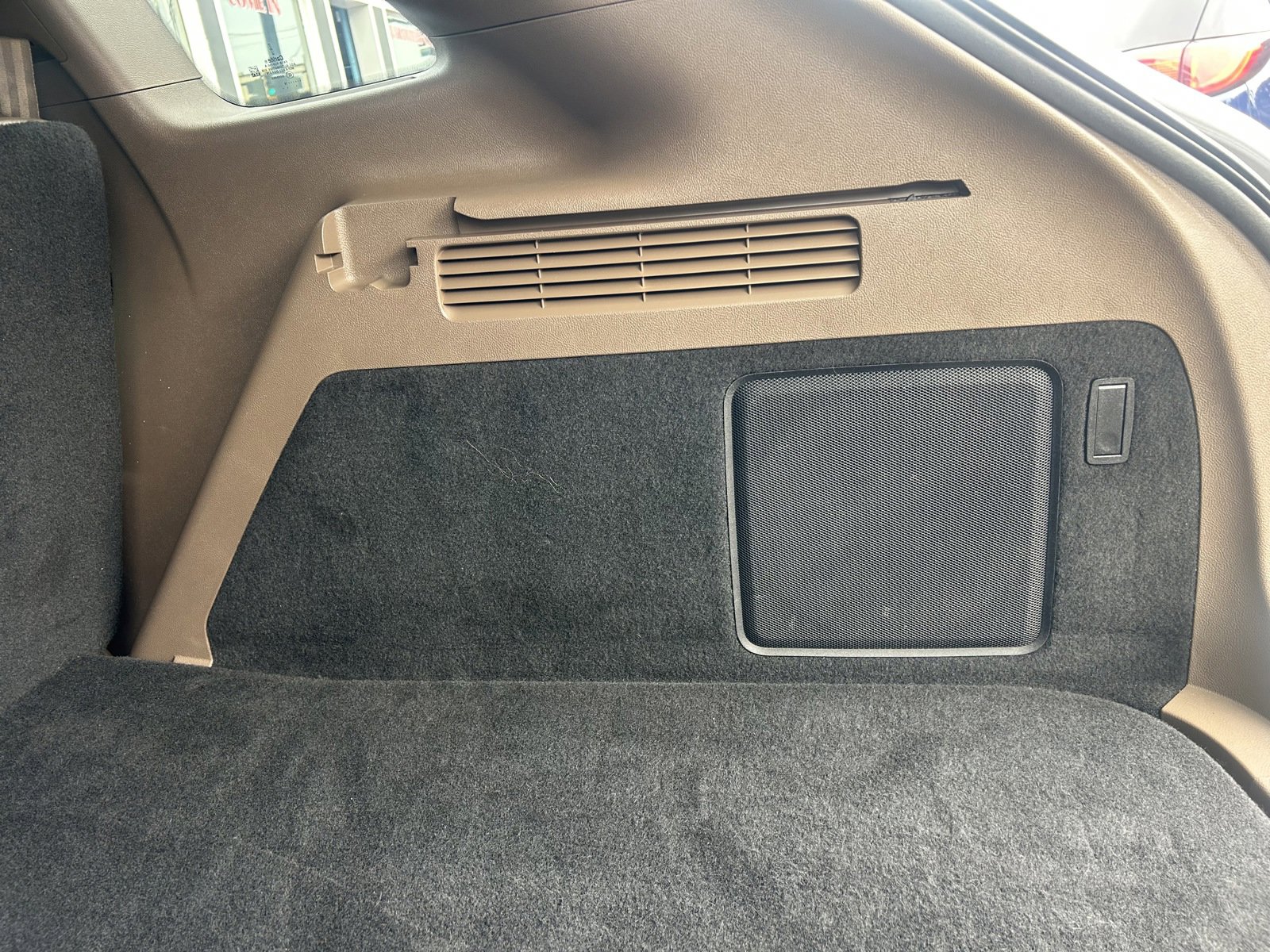 Used 2016 Lincoln MKX Reserve w/ Technology Package image 22