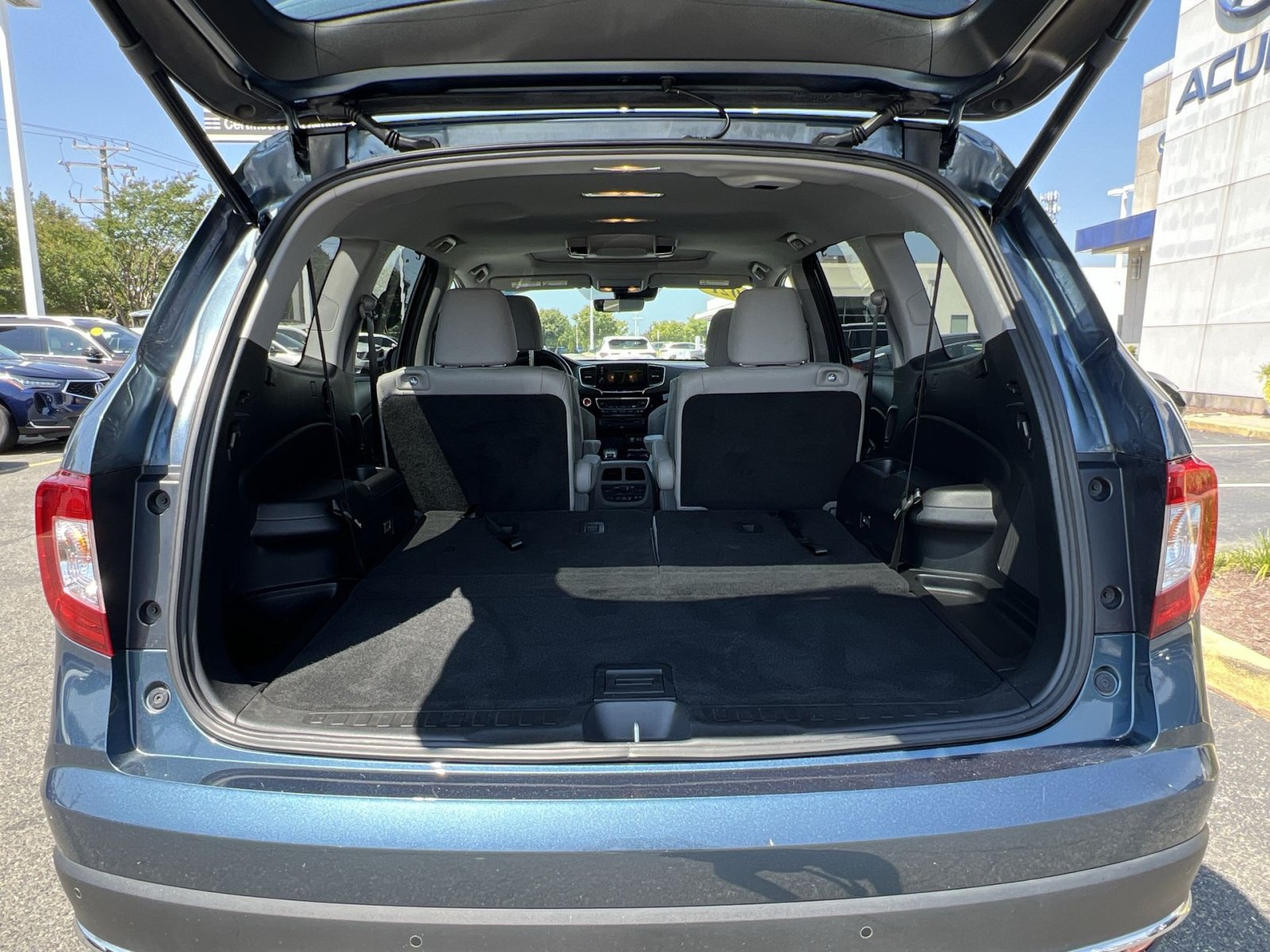 Used 2021 Honda Pilot Touring image 24