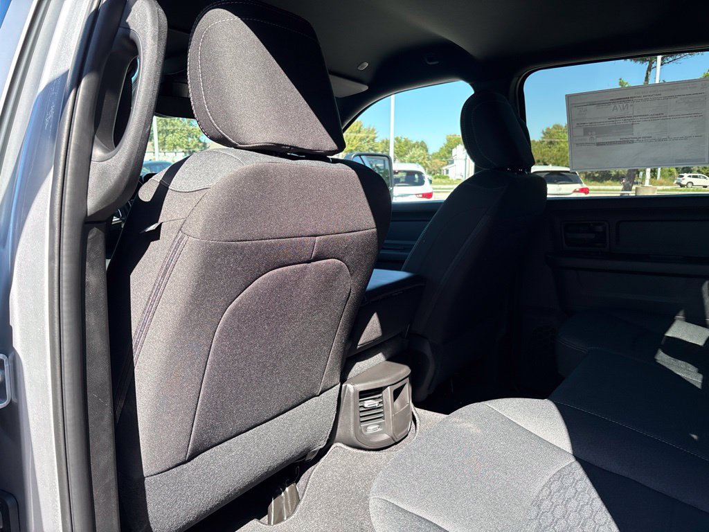 New 2027 RAM 3500 Tradesman AWD/4WD image 18
