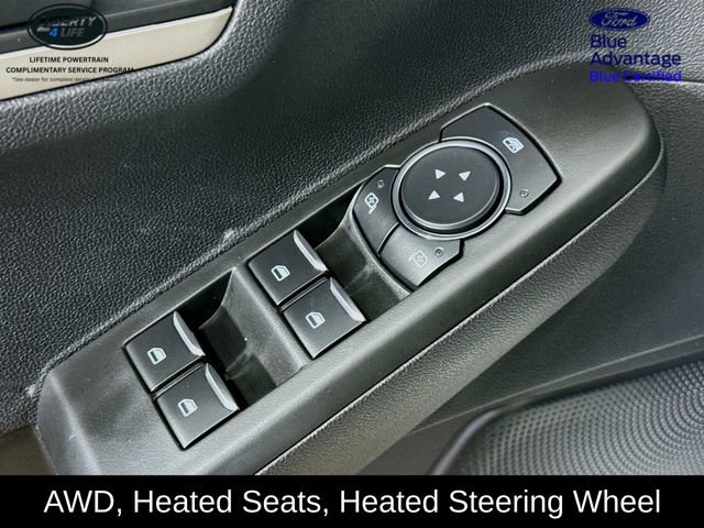 Certified 2022 Ford Escape SE w/ SE Sport Appearance Package image 18