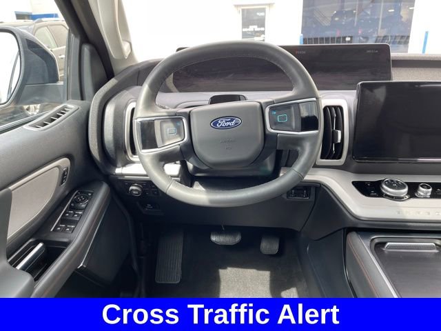 Used 2025 Ford Expedition Max Active image 13