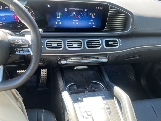 Certified 2026 Mercedes-Benz GLS 580 4MATIC image 11