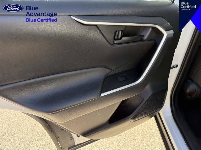 Used 2024 Toyota RAV4 LE AWD/4WD image 11