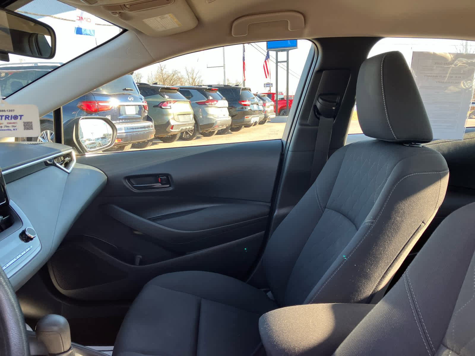 Used 2023 Toyota Corolla LE image 10