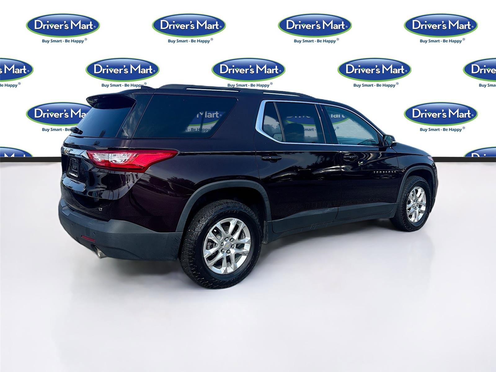 Used 2020 Chevrolet Traverse LT image 8