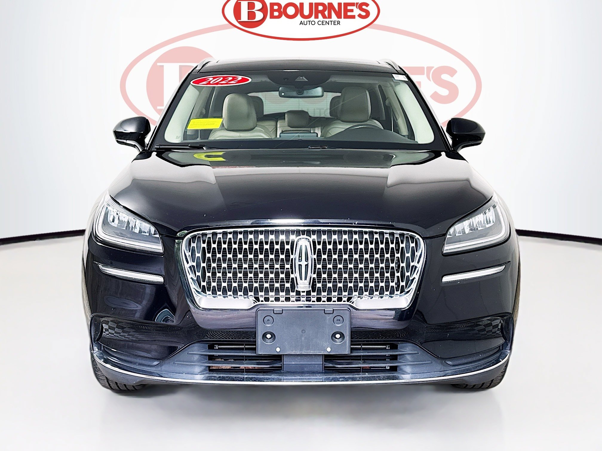 Used 2022 Lincoln Corsair AWD w/ Premium Package image 6