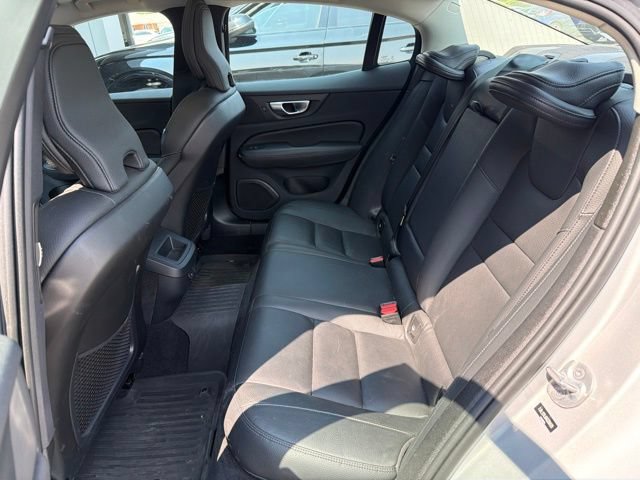 Used 2024 Volvo S60 B5 Plus AWD/4WD image 9