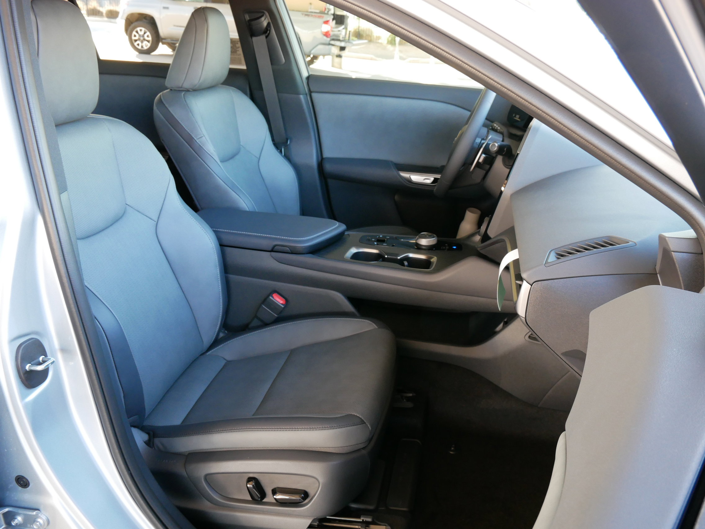 New 2026 Lexus RZ 350e 2WD image 6