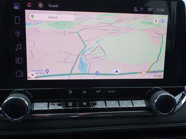 Used 2024 Chevrolet Colorado LT w/ LT Convenience Package image 9