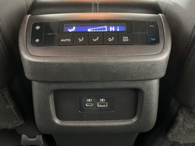 Used 2023 Nissan Pathfinder SV image 45