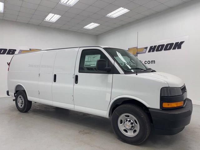 New 2026 Chevrolet Express 2500 Extended w/ Driver Convenience Package RWD image 3
