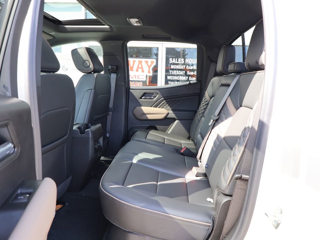 New 2026 GMC Canyon Denali AWD/4WD image 26