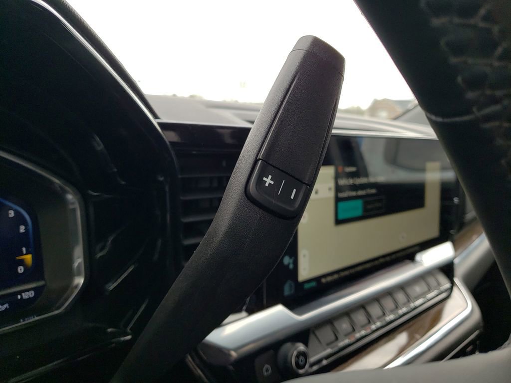 Used 2023 Chevrolet Silverado 1500 LT image 23