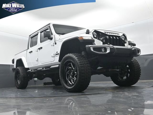Used 2021 Jeep Gladiator Sport AWD/4WD image 17