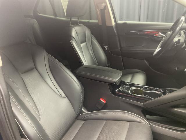 Used 2023 Buick Envision Essence FWD image 16