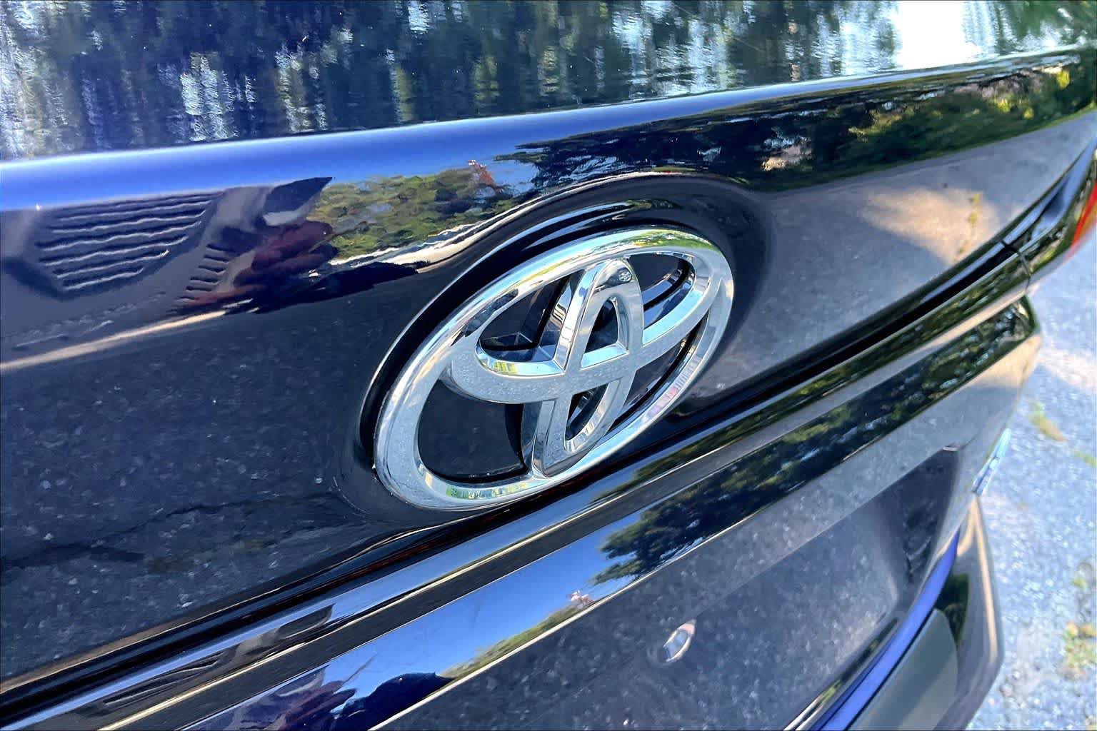 Certified 2024 Toyota Corolla LE FWD image 29