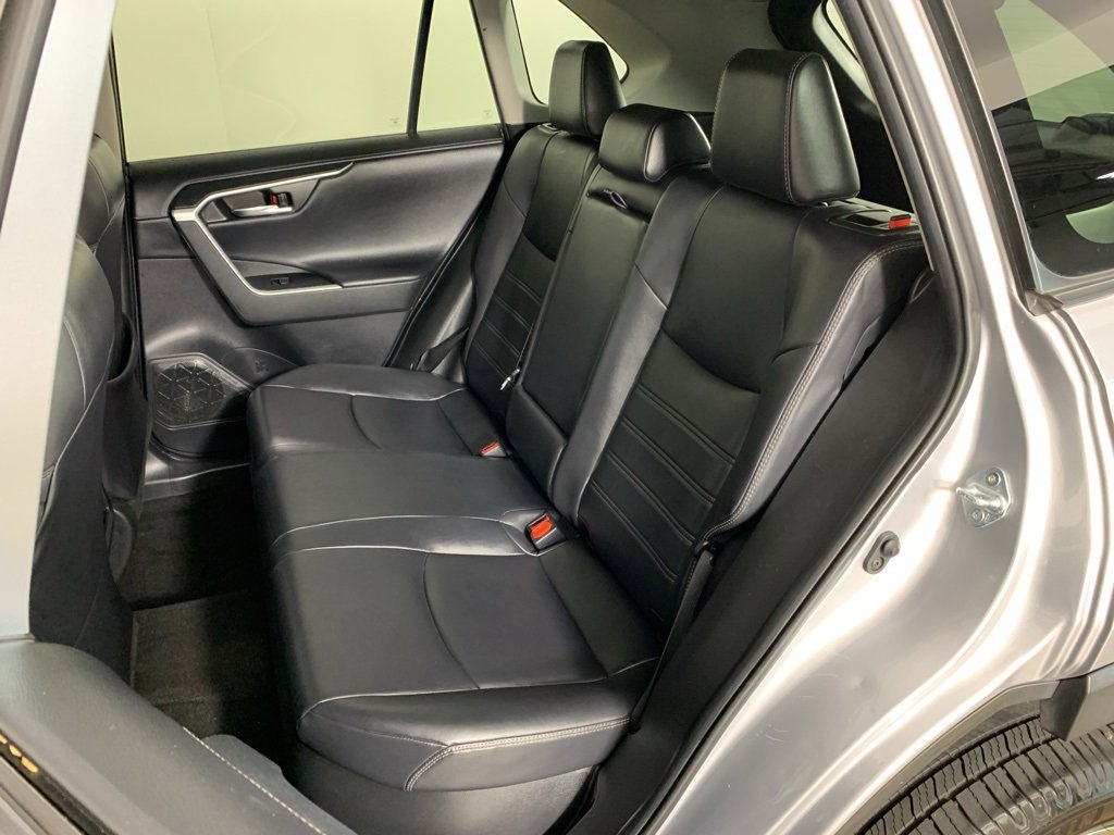 Used 2021 Toyota RAV4 Limited image 27