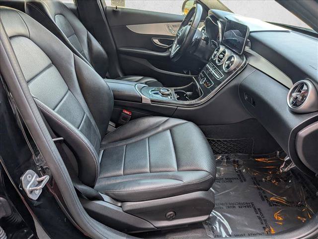 Used 2019 Mercedes-Benz C 300 4MATIC Sedan image 19