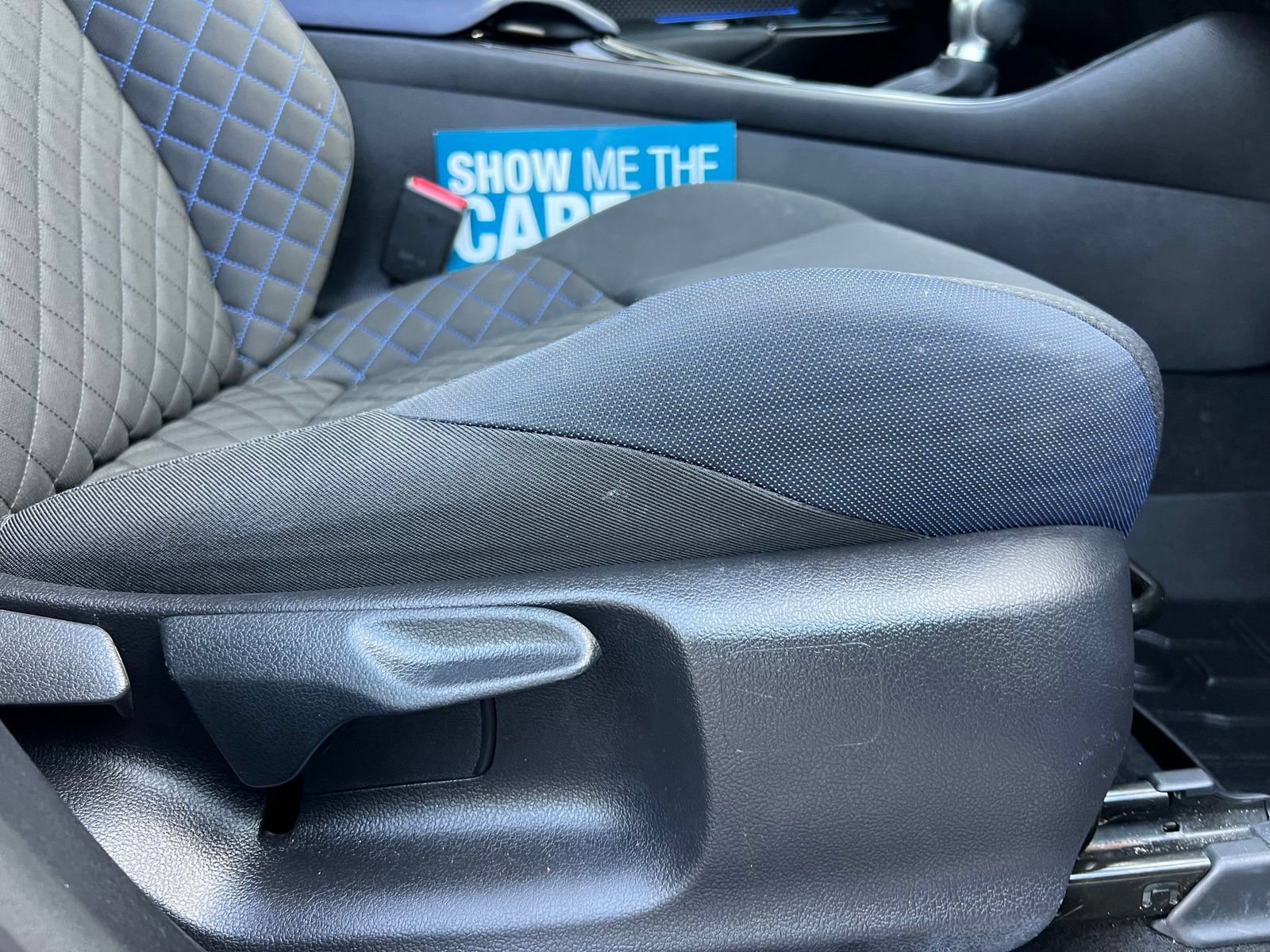 Used 2021 Toyota C-HR XLE FWD image 51