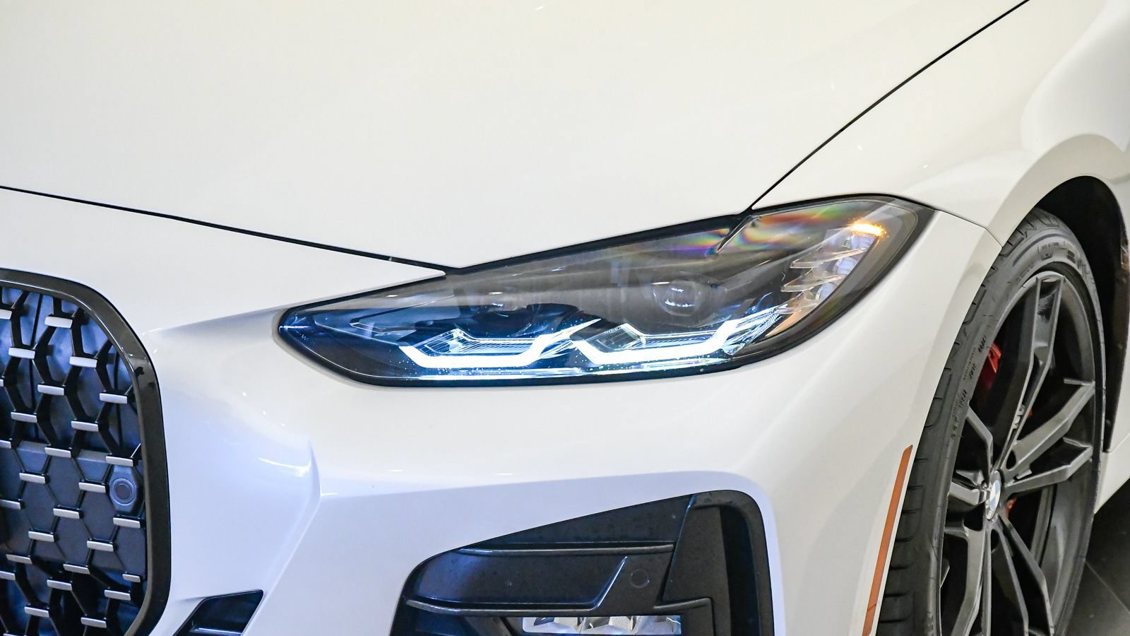 Certified 2023 BMW 430i Coupe w/ M Sport Package RWD image 9