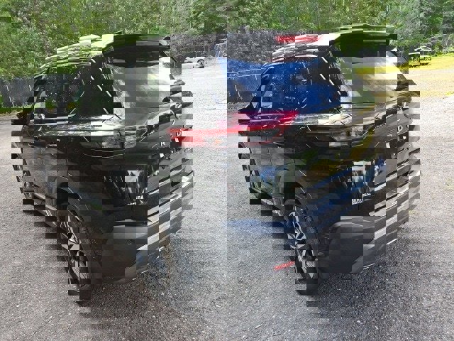 Used 2022 Nissan Rogue SL w/ SL Premium Package image 8